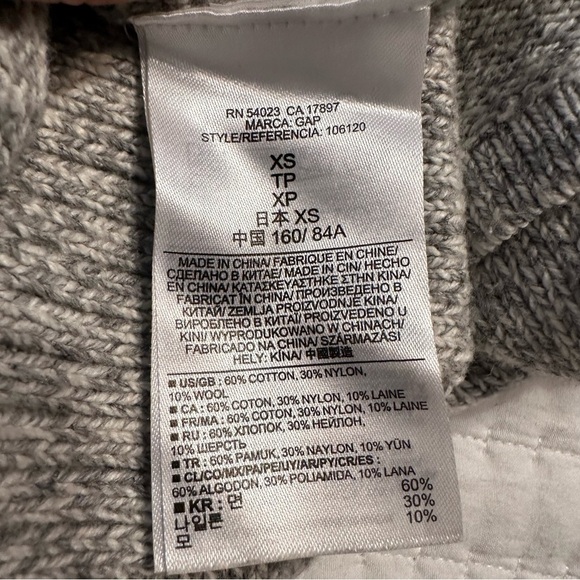 Gap Crafted Crew Neck Sweater Women XS light Gray  Knit Pockets(k11) - Picture 8 of 11